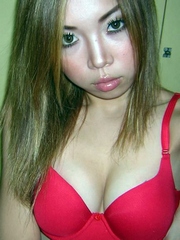 Sexy asian girlfriend takes pictures of..